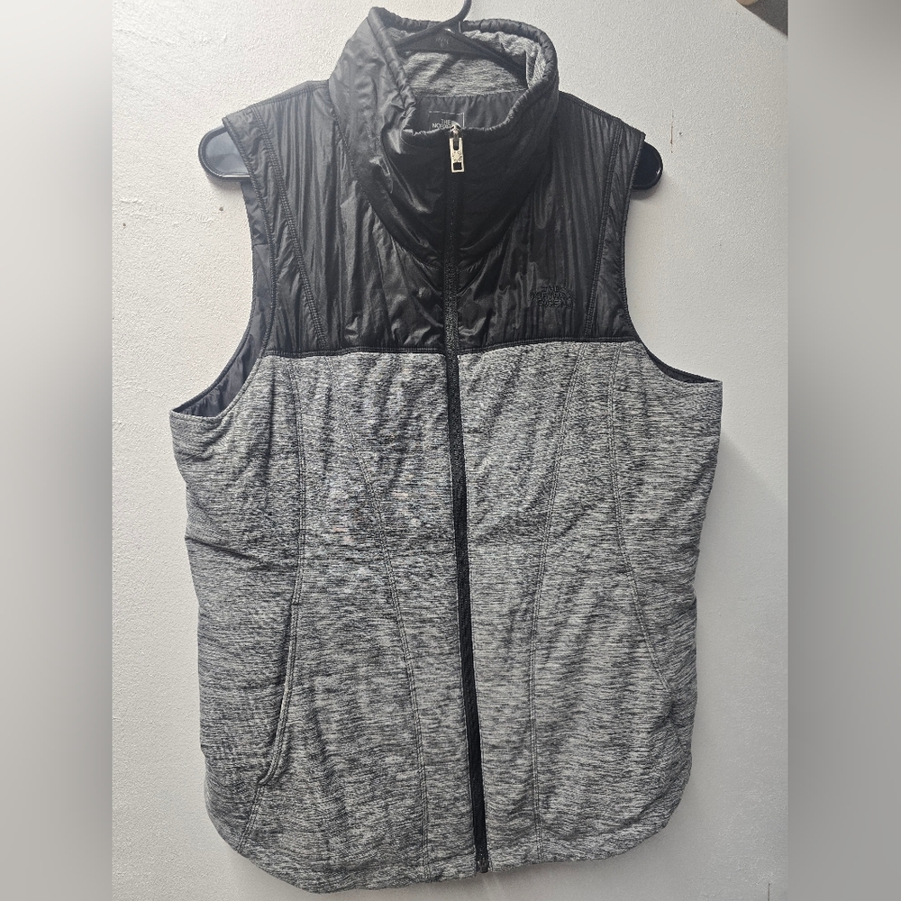 North Face🖤Womens LG Vest